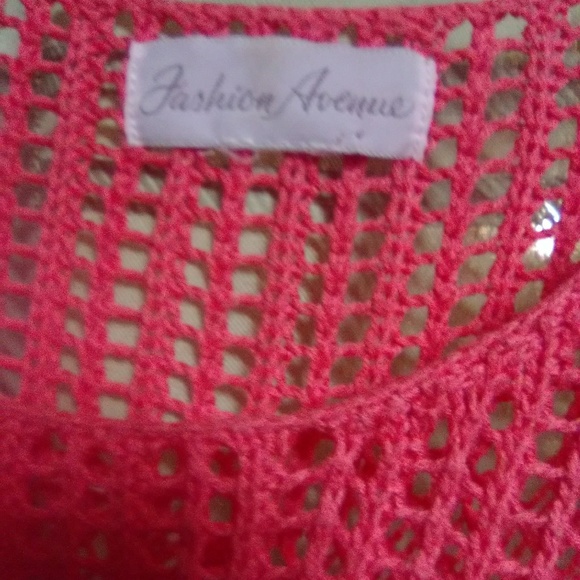 Tunic - Picture 2 of 3